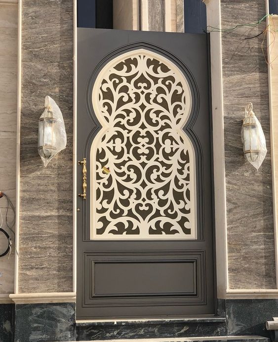درب فلز و چوب سی ان سی